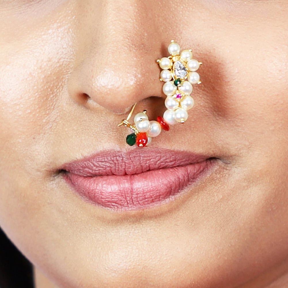 Traditional Brahmani 22kt Gold Nath in Pearls and White Stone